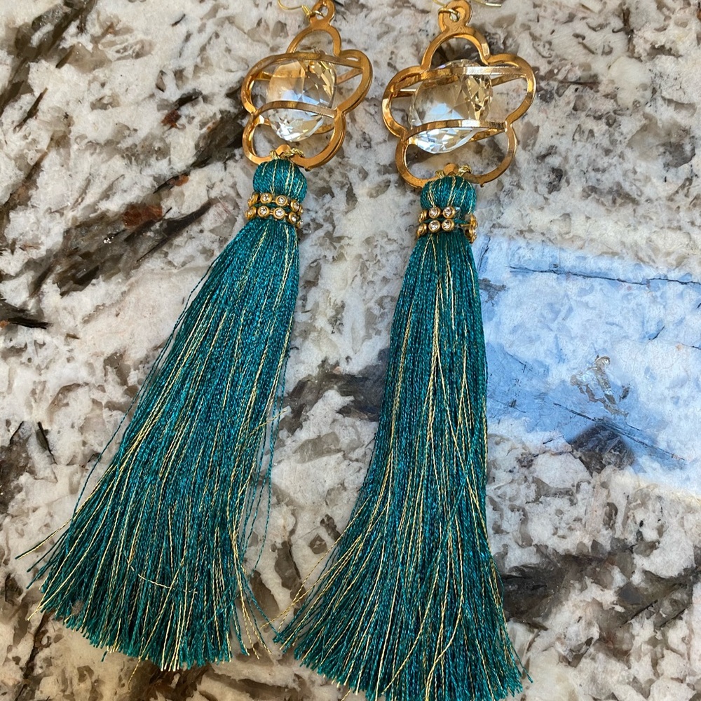 Glam extra large tassel earrings!!